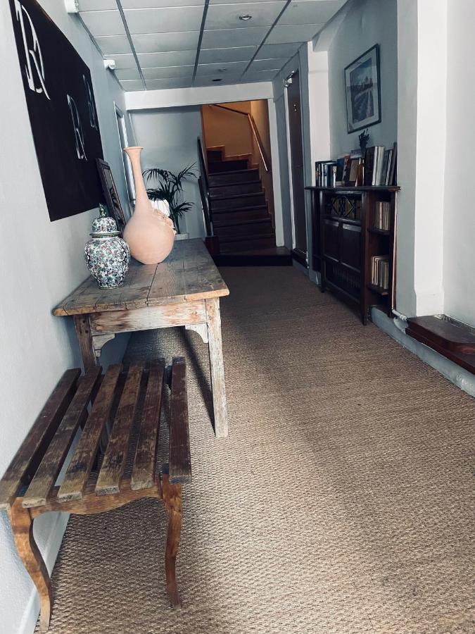 Rive Droite Hotel Apt Luaran gambar